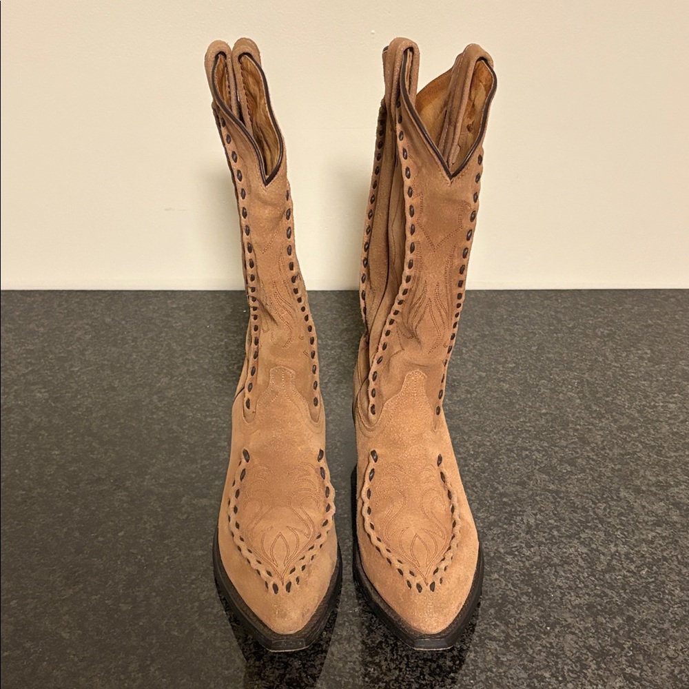 Tan Western Cowboy Boots